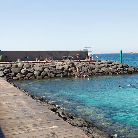 Apartment Home2book Cozy Apt Near The Seaside, Pool&terrace *