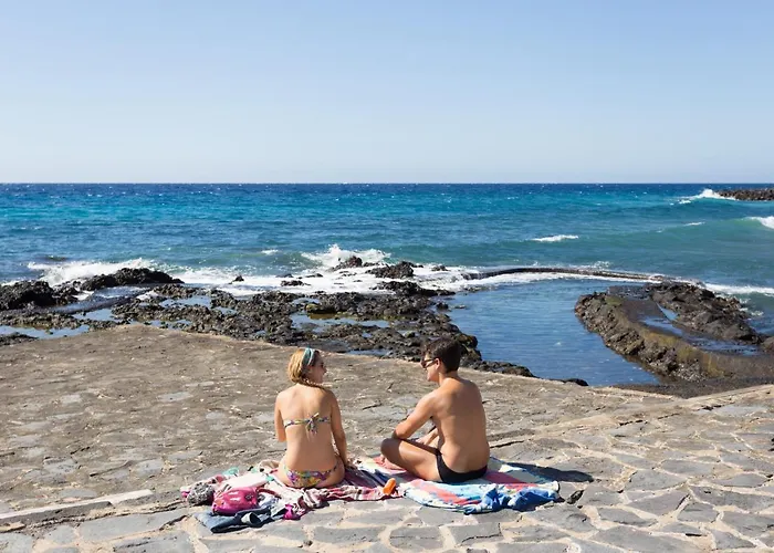 Home2book Cozy Apt Near The Seaside, Pool&terrace Apartament *