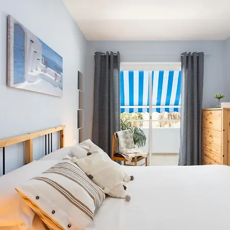 Home2book Cozy Apt Near The Seaside, Pool&terrace شقة *